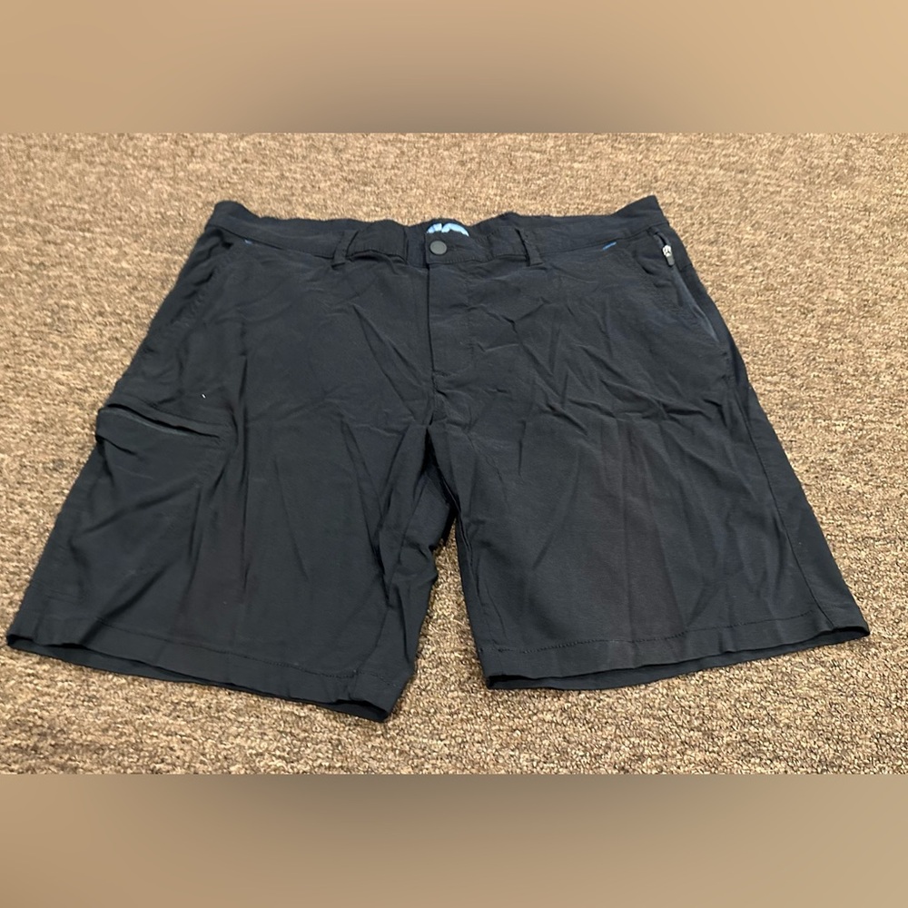 Classic Black Men's Flat Front Shorts Copper & Oak stretch bottoms pockets EUC!